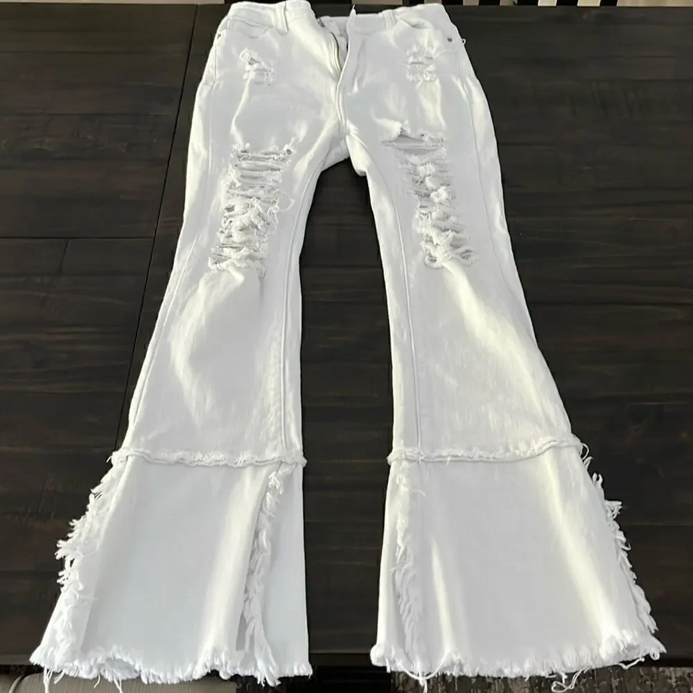 White SHEIN flare jeans
